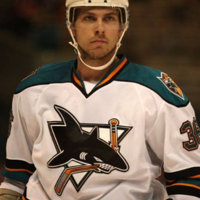 Hockey Player. Canada/Germany