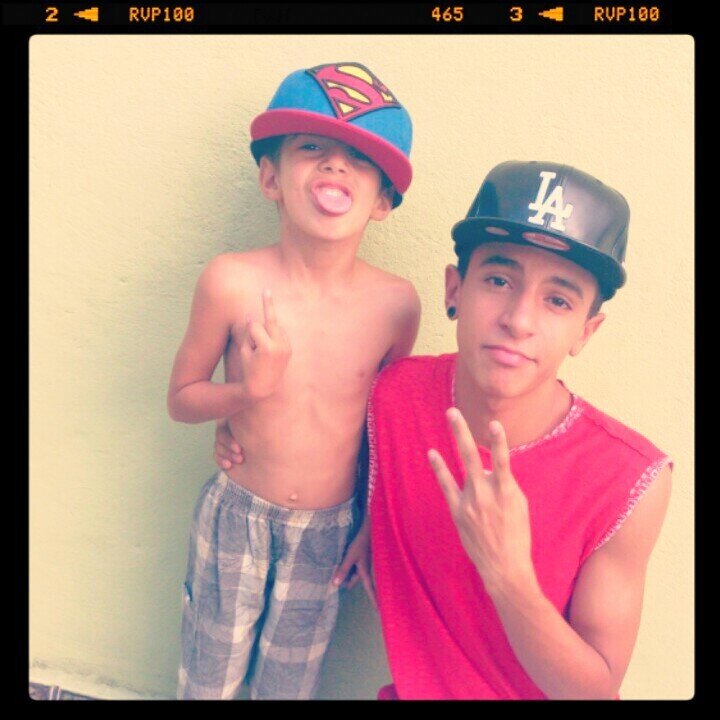 16 anos
