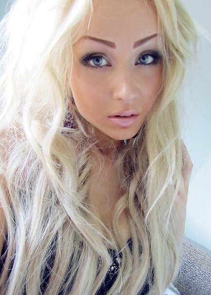 ColeenKirkus's profile picture. The tighter the hug the better it feels.