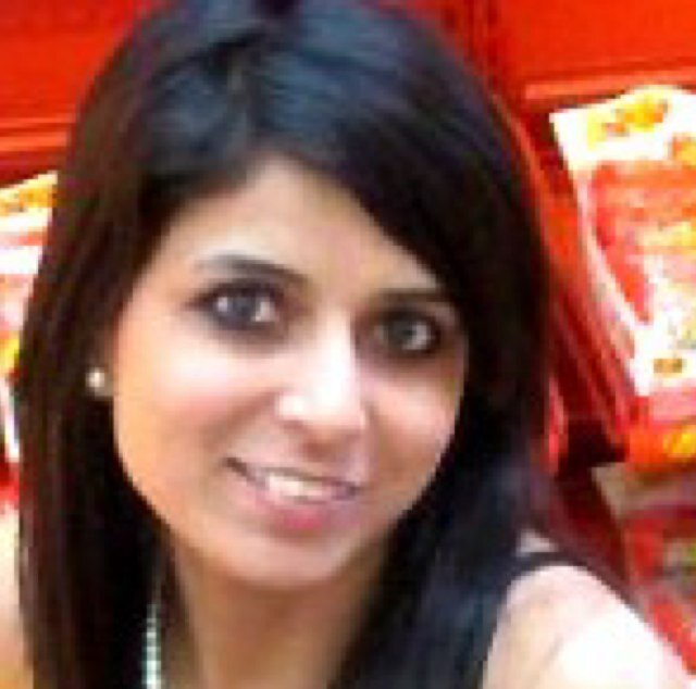 Your daily dose of Viral Videos, Latest Scoops & Spoofs, and Bollywood Hot Stories right here: http://t.co/7i2AW2hWnA