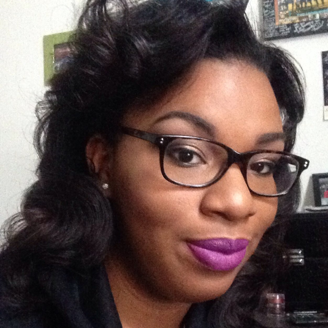 MakeupIsMyArt's profile picture. The question isn't who's going to let me; it's who is going to stop me.