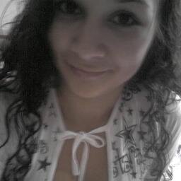 carolgaioso's profile picture. Karina...♥