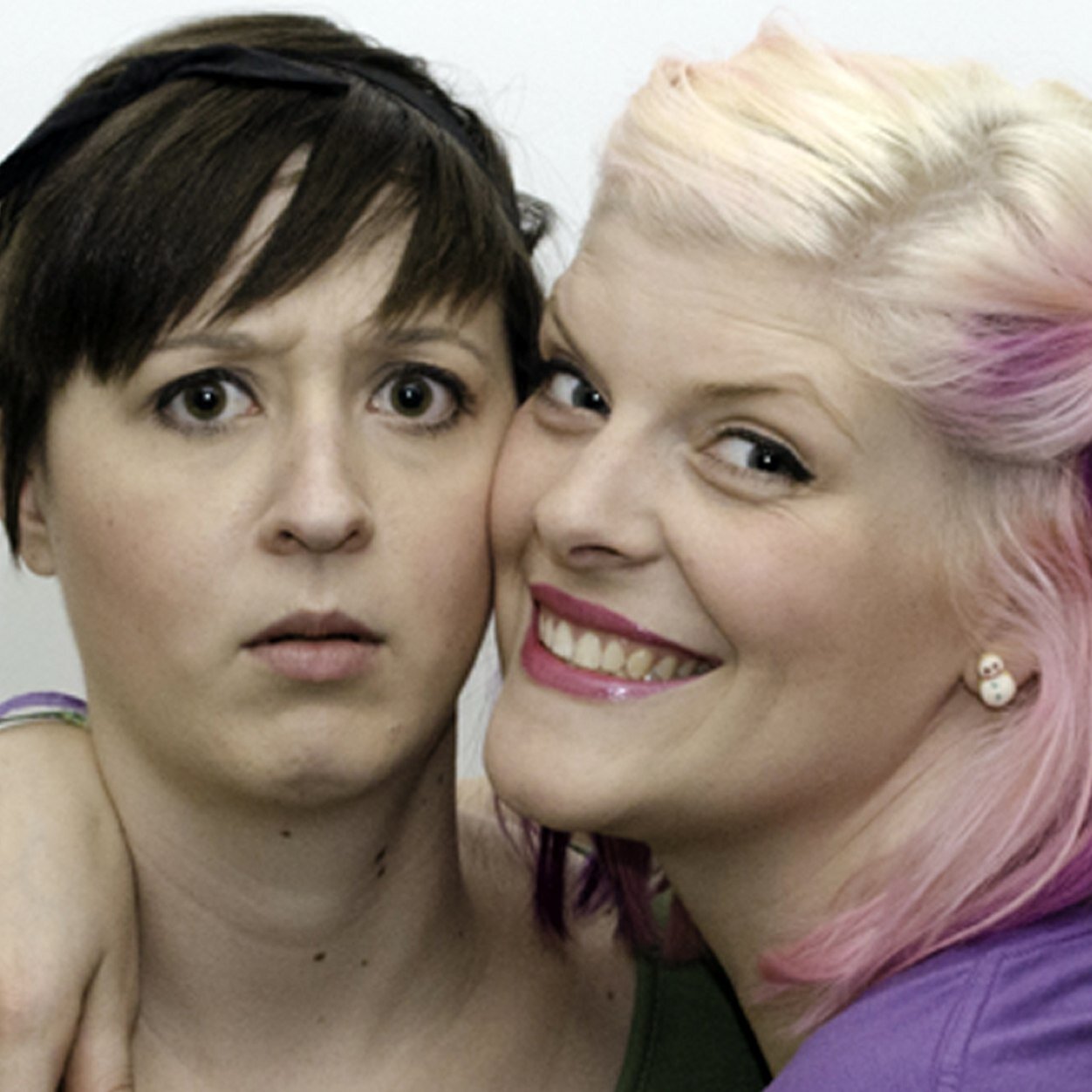 MichAndGem's profile picture. Lovers of cheese, best friends, unwise consumers of sweetened condensed milk. Product of @AardvarkCo.