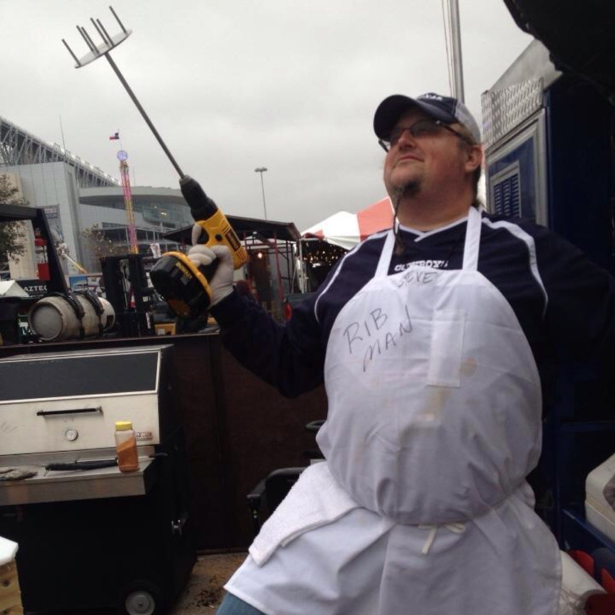 Owner and Pitmaster at Fort Woth, Tx hottest new BBQ joint: @LocalCraftBBQ! Web Designer and Tech Consultant by night.