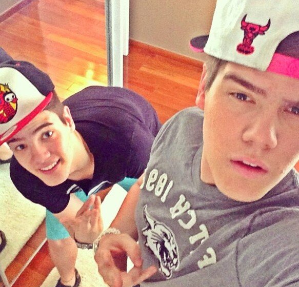 Meus dengoos @brenoecaiocesar Instagram @princesa_do_brenoe_do_caio_