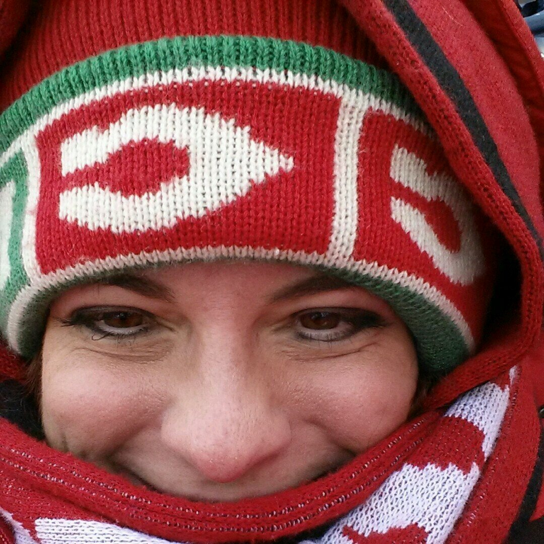 I love sports @nhldevils and @nygiants. :) 9-21-13 love my husband! He's better than yours! #njdvseverybody
