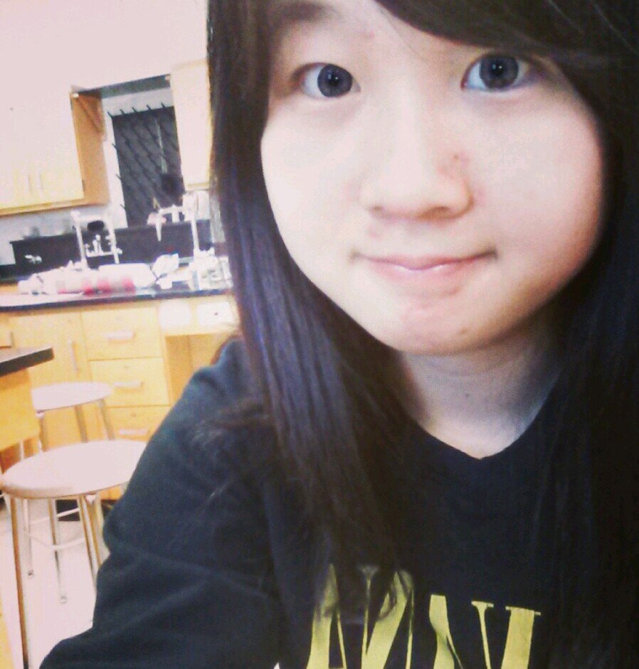 kaWHYlin's profile picture. 