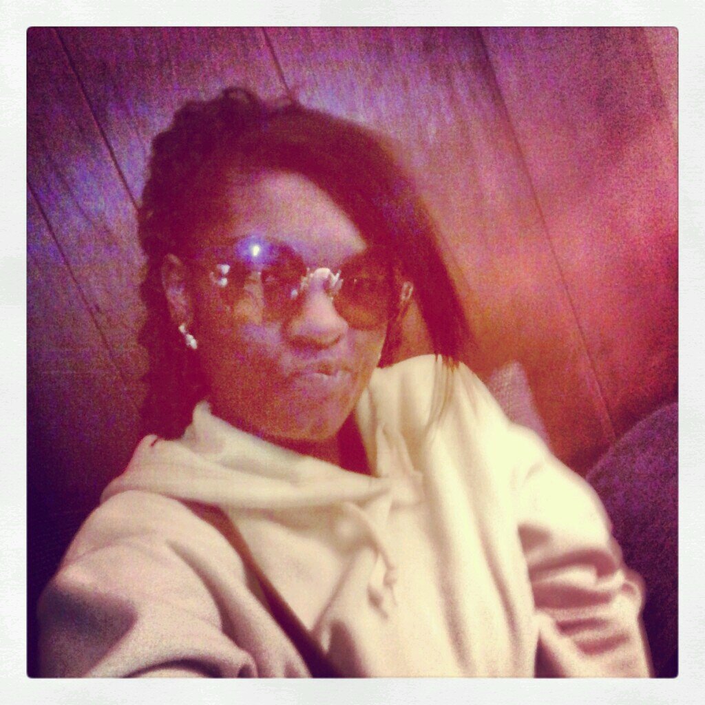 im the best in ma eyes and i can care less about the rest ✌✌✌