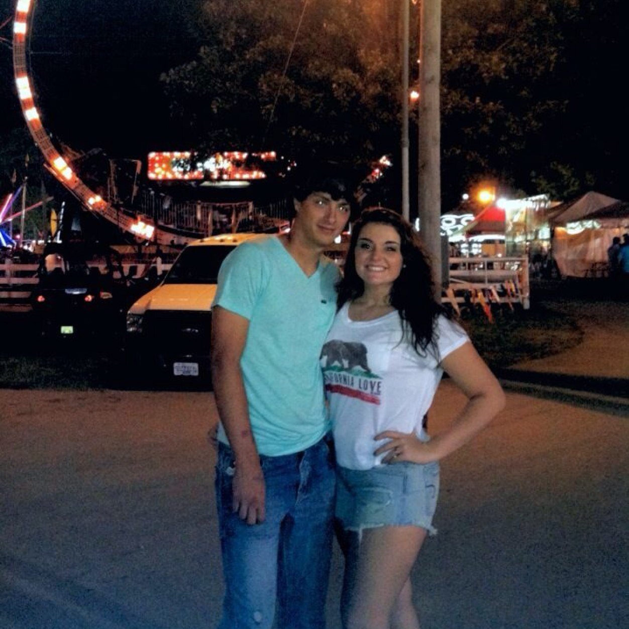 I have a beautiful princess i get to call my girlfriend @lbhuttonnn
