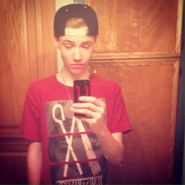 Seventeen, Follow my instagram @ danielmccoy_. Texas. Too high to give a fuckkk