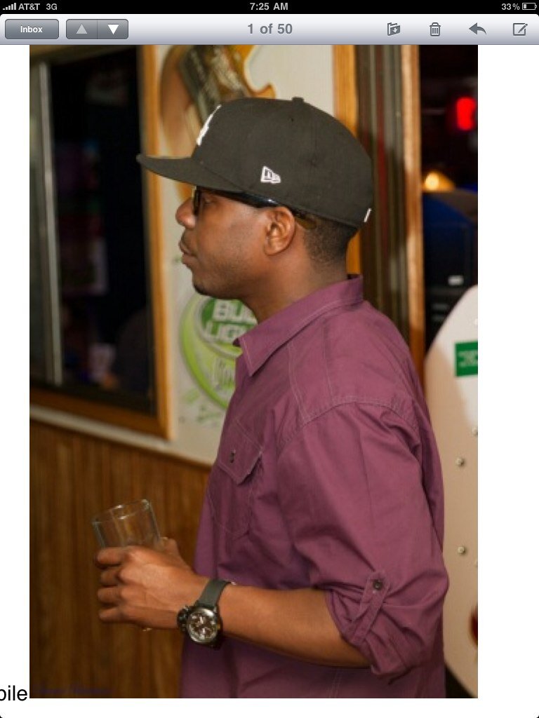 jorohnnnie's profile picture. live late nights and fun early mornings, not letting life live me, enjoying everyday cause they all good days, some just better than others