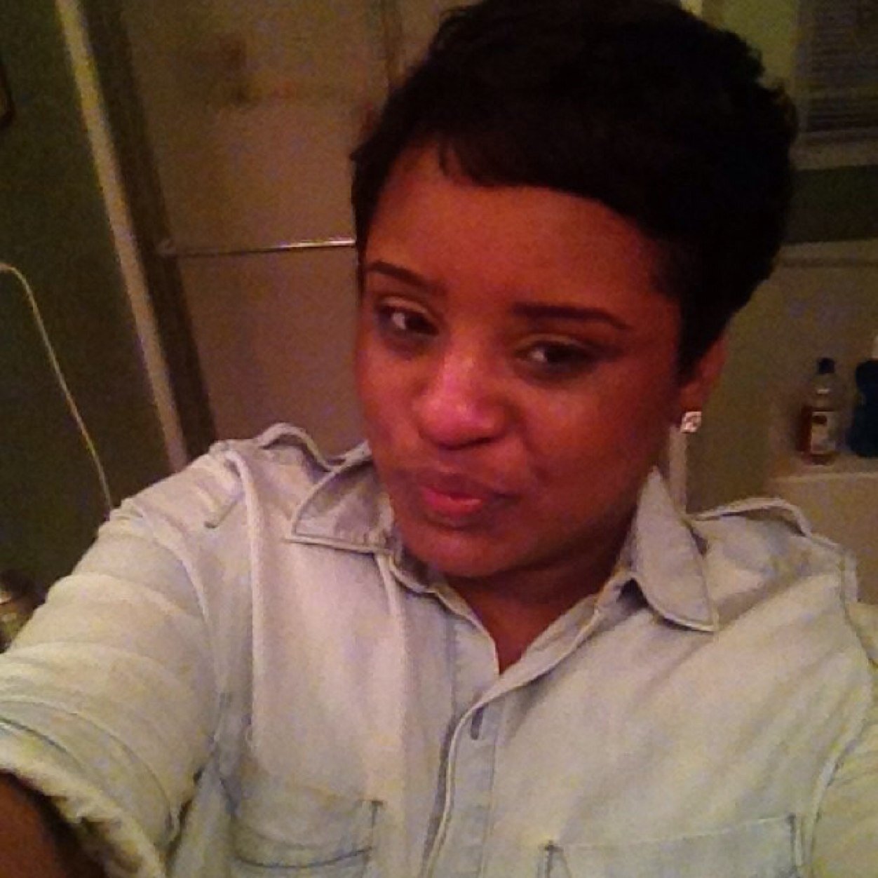 mother/author/lover/giver/visionary/sweetheart Eldest of 4 talented girls! #mustlove #JoseyChic #ChewyCan I am redefining my faith. oh and I sing a little 2.