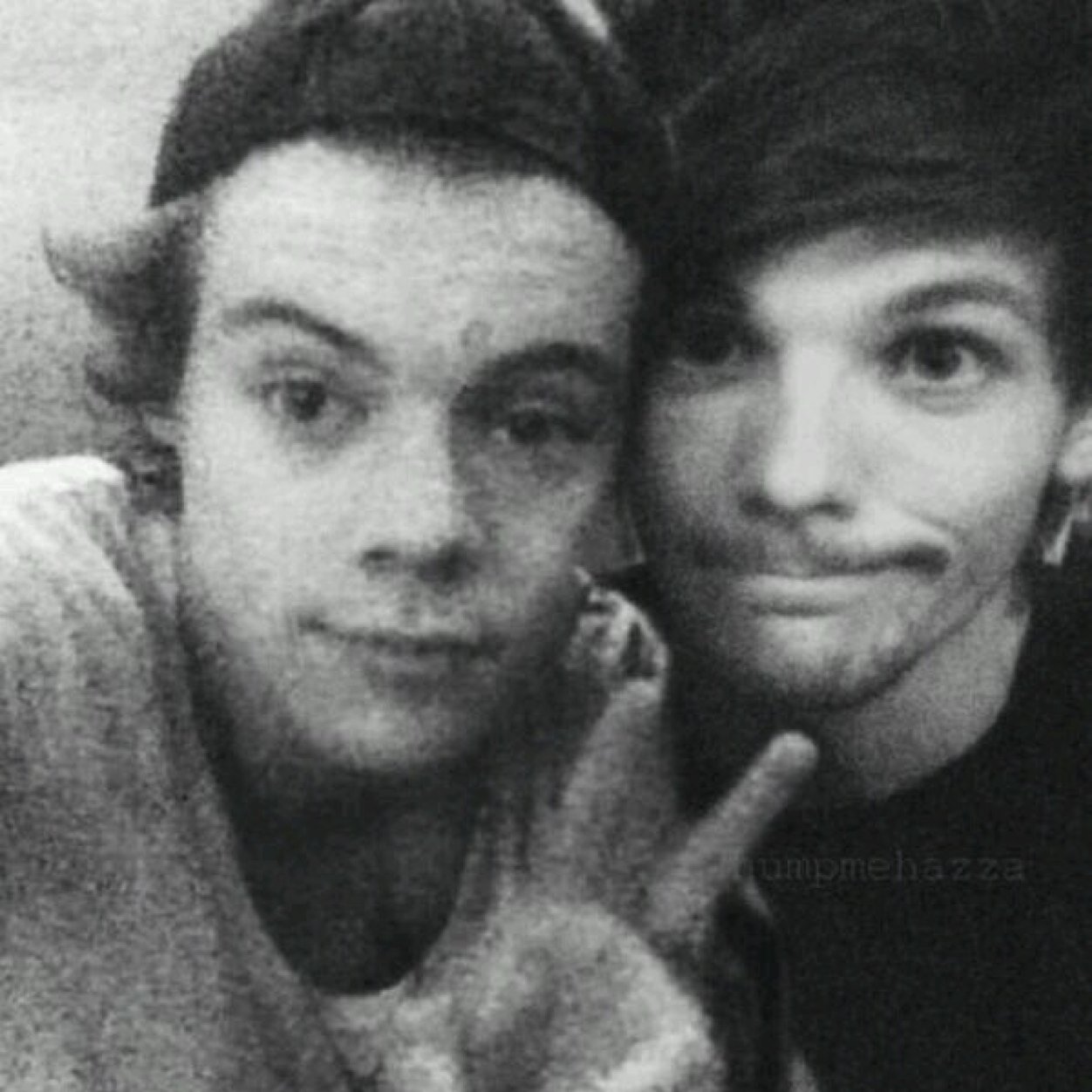 Harry and Louis are in love. Your arguement is invalid. #TeamBullShit #HarryLouYear