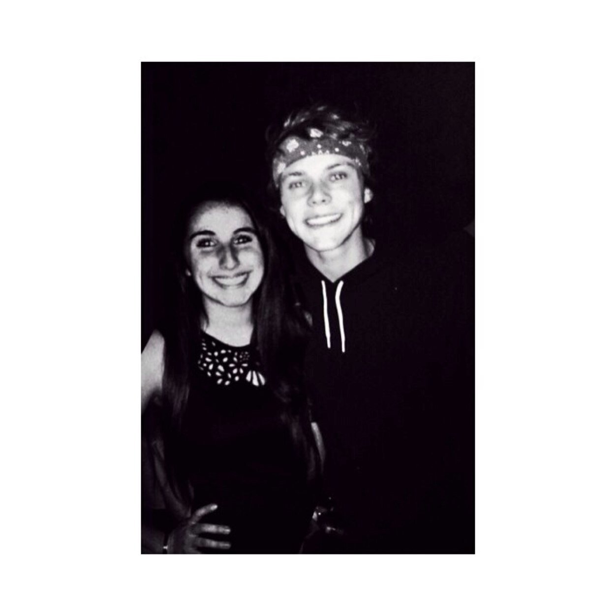 back up account for @h0ran_around      Reality ruined my life......until i got a Michael follow MICHAEL/4