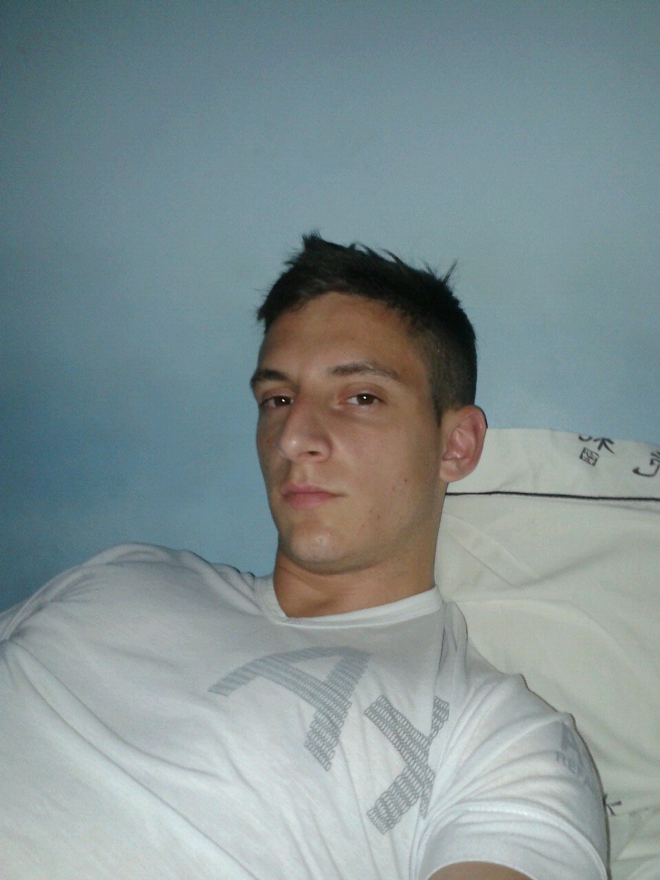 narichiin's profile picture. 