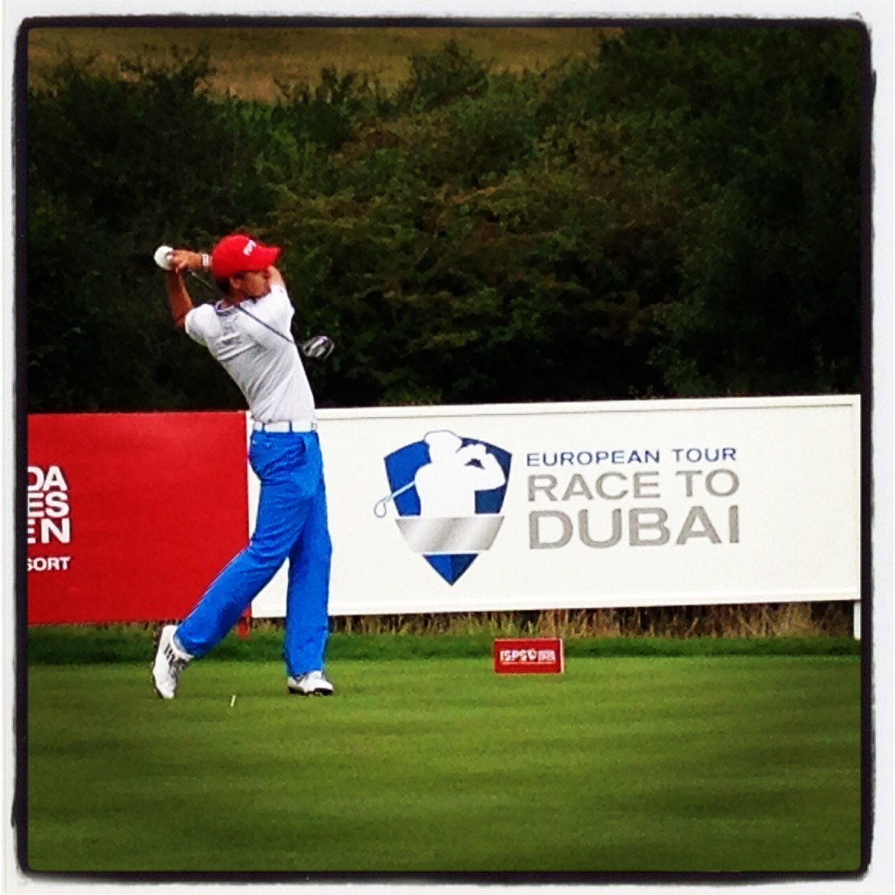 tedinhiscar's profile picture. 