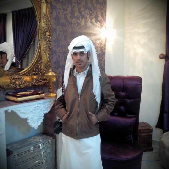 ﺈلهي ليس للعُشٱق ذنب •• ولا ﭑهل آﻟصبٱبة مجرمونٱ وآدٍ غير ذي زرع مگـہّ 3