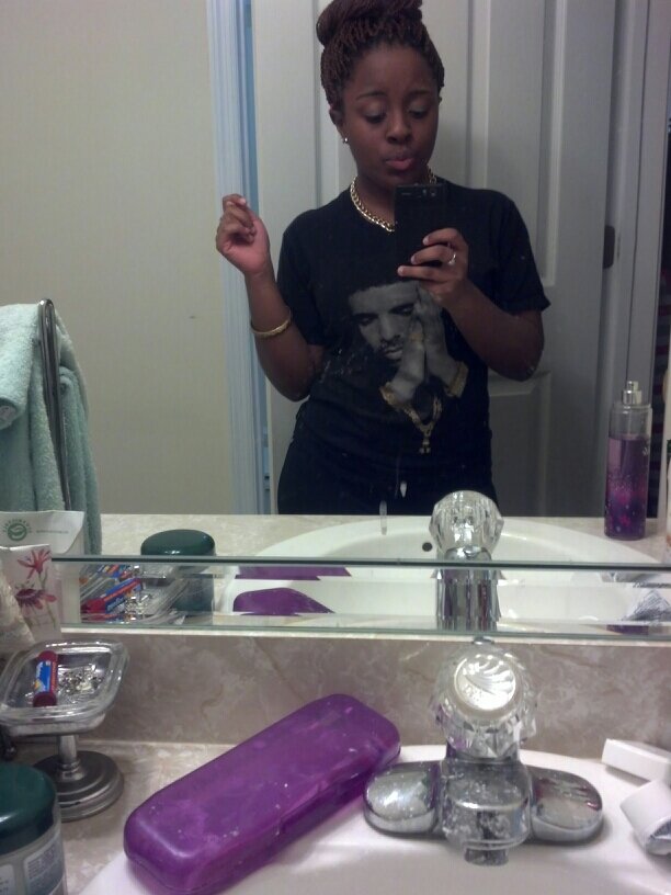 ♥11/27 hug kisses                              Brains and Beautiee.RIH Mama