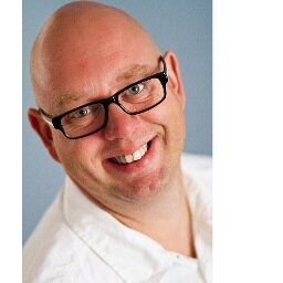 (Web)Redacteur/Bladmanager - Communicatieman - Dtp-Vormgever -