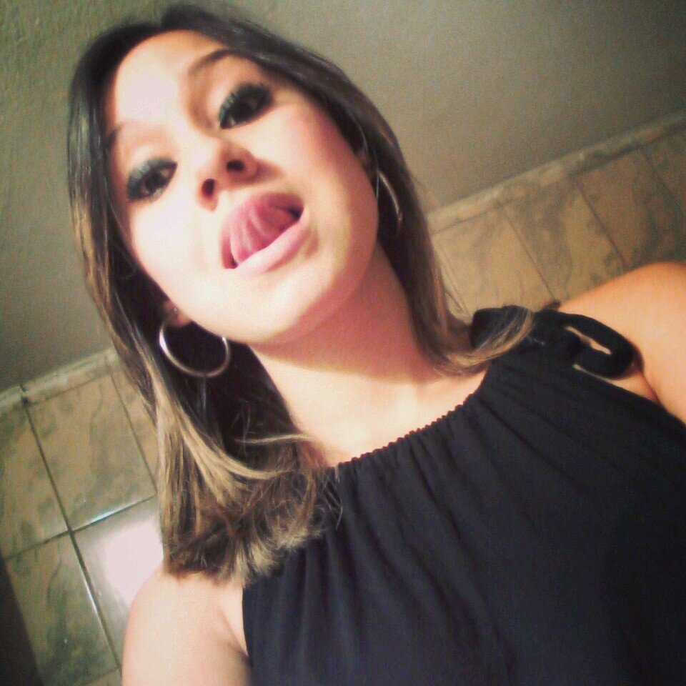 aliinefrancieli's profile picture. Seja feliz,e viva a vida intensamente...