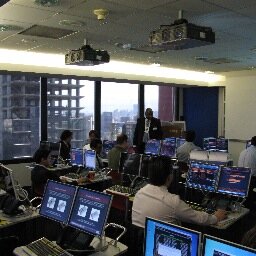Known by the banks as the forex genius. Mike has been trading for over a decade teaching both financial institutions & private clients.