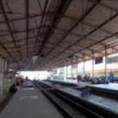 STASIUN Besar Madiun +63M Info Perjalanan Keberangkatan/Kedatangan KA dari Jakarta-Bandung-Kiaracondong-Purwokerto-Yogyakarta-Surabaya Gubeng-Malang-Banyuwangi