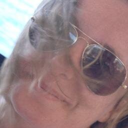 perfettiK's profile picture. La cosa più bella che ti può capitare nella vita è essere il rifugio di qualcuno.