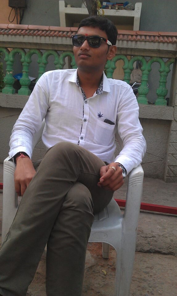 darshakjogani1's profile picture. 