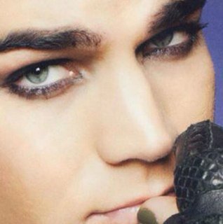 Glamlord is my obsession.Selfberting is my hobby.Surfing online is my guilty pleasure.I follow glamberts,this is my thing to do.