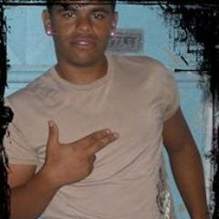 Sentir falta é uma coisa. Ir atrás de quem quis sair da sua vida por vontade própria é outra. Mc Ramon
