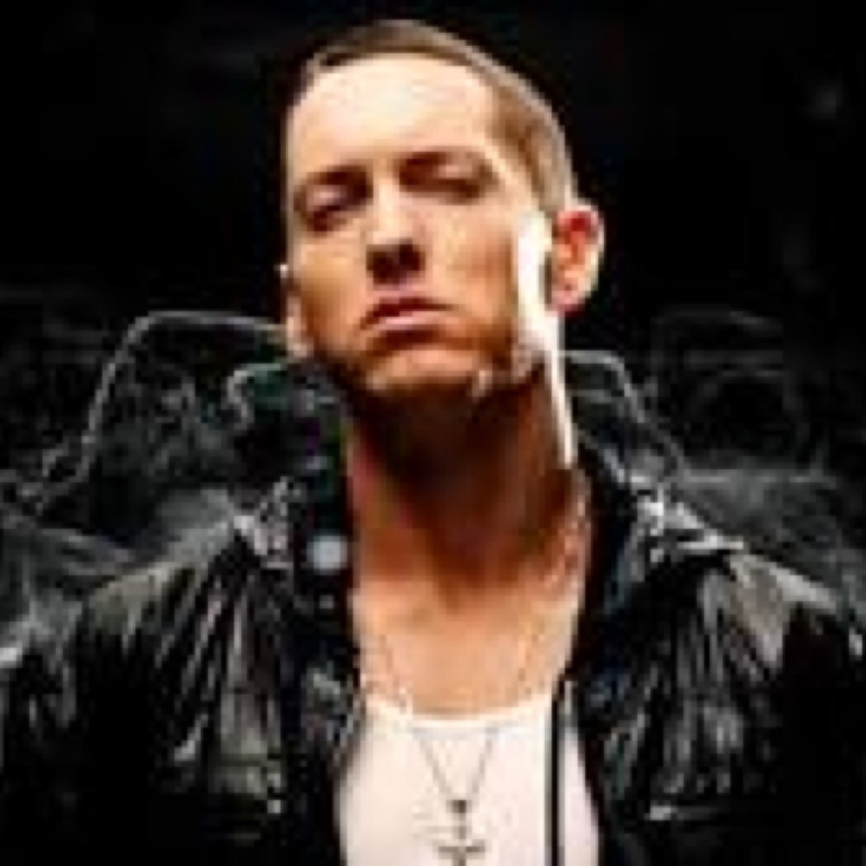 eminem8002's profile picture. 