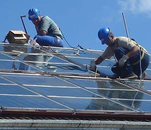 Venta e instalación de energías renovables en su domicilio o capacitación para hacerlo usted mismo.