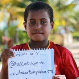 Our passion isn't collecting books, but distribute knowledge. Afiliasi @bukuntukpapua #SebuahBukuBangkitkanPapua | Donasi buku? CP: 085244588774