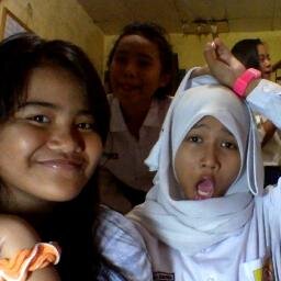 New twitter @kamzahwa || yang ini lupa password :-)