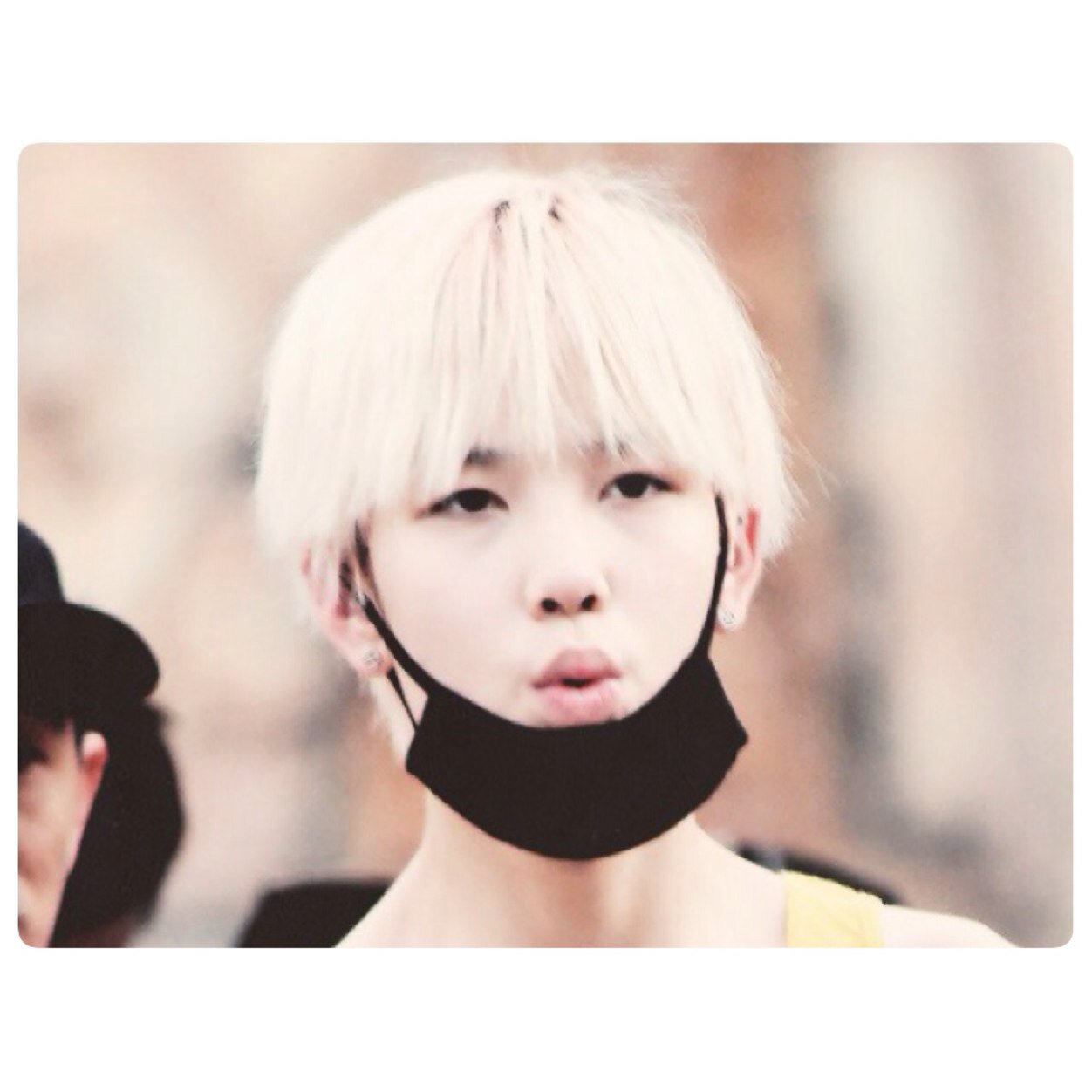 (. . ')ปลาหมึกน้อยกลอยใจ @_PSCTaehyung