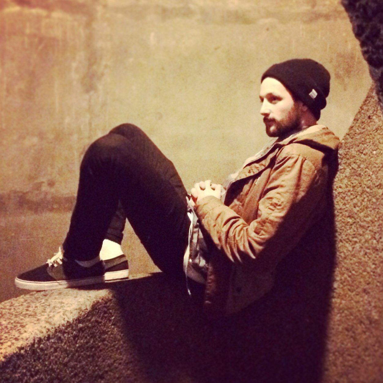 Instagram - @CharlieFergo 
#4MO