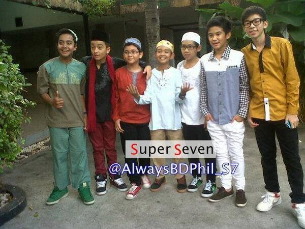 Tegal , 28 Agustus 2000 .Add fb : Tiara Anindhita Pungky II . Eskimi ask : TiaraAnindhita . Email : anindhitatiara@gmail.com .