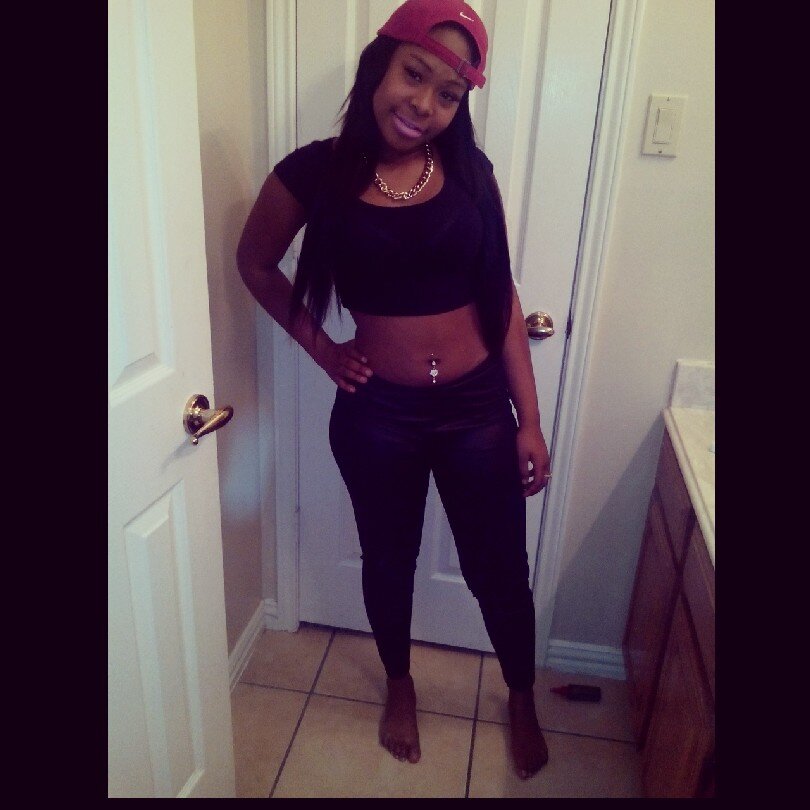 Fuck a friend be about yo business $$ ♥