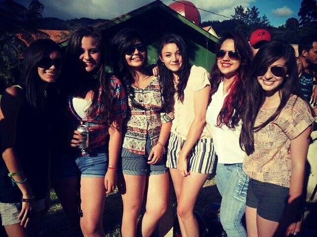 linz_i58's profile picture. 