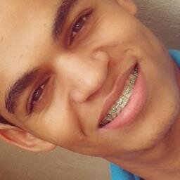adorar a DEUS ´´e meu prazer!!! amo louvar ao senhor