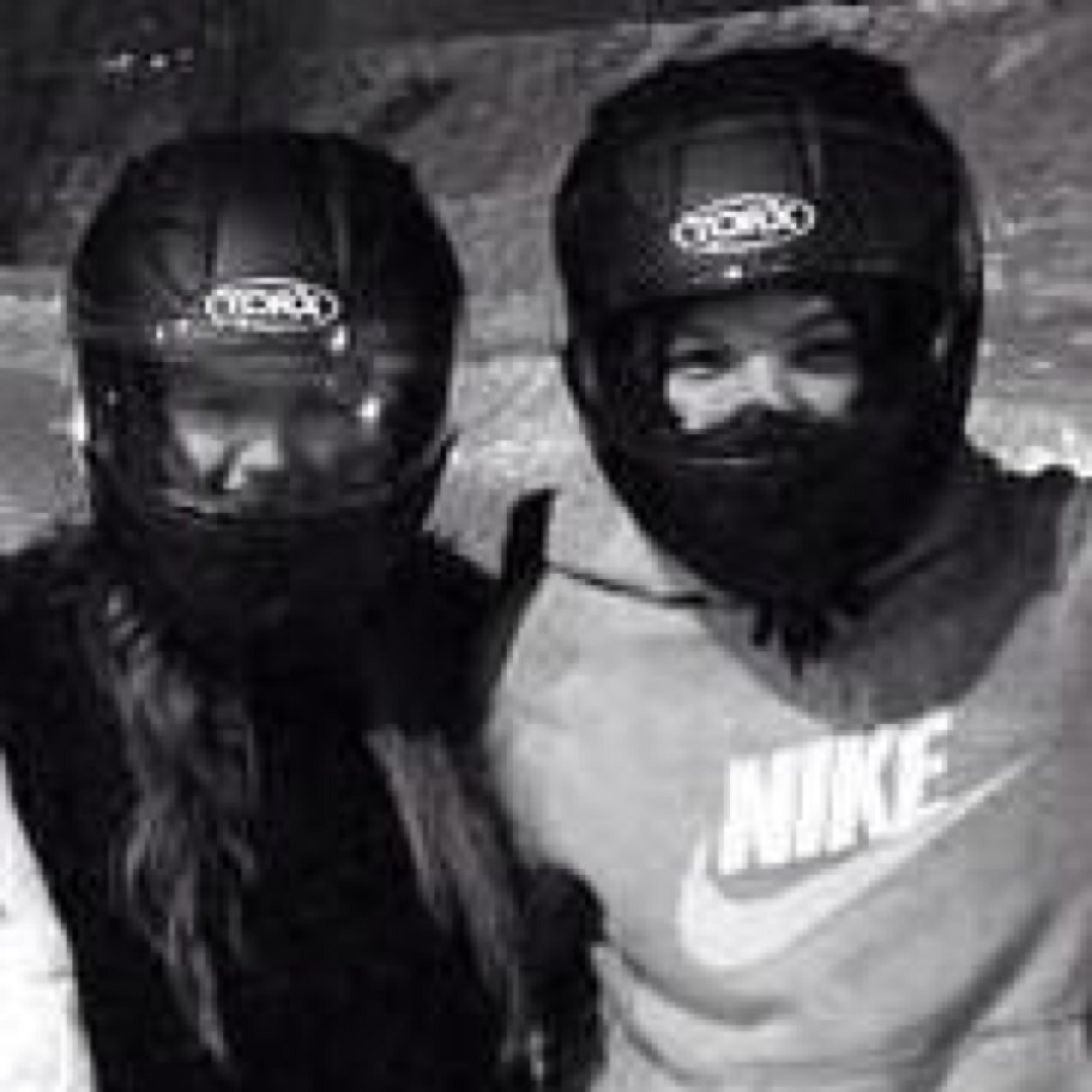 Elounor_Quotes's profile picture. Here to support Louis Tomlinson & Eleanor Calder