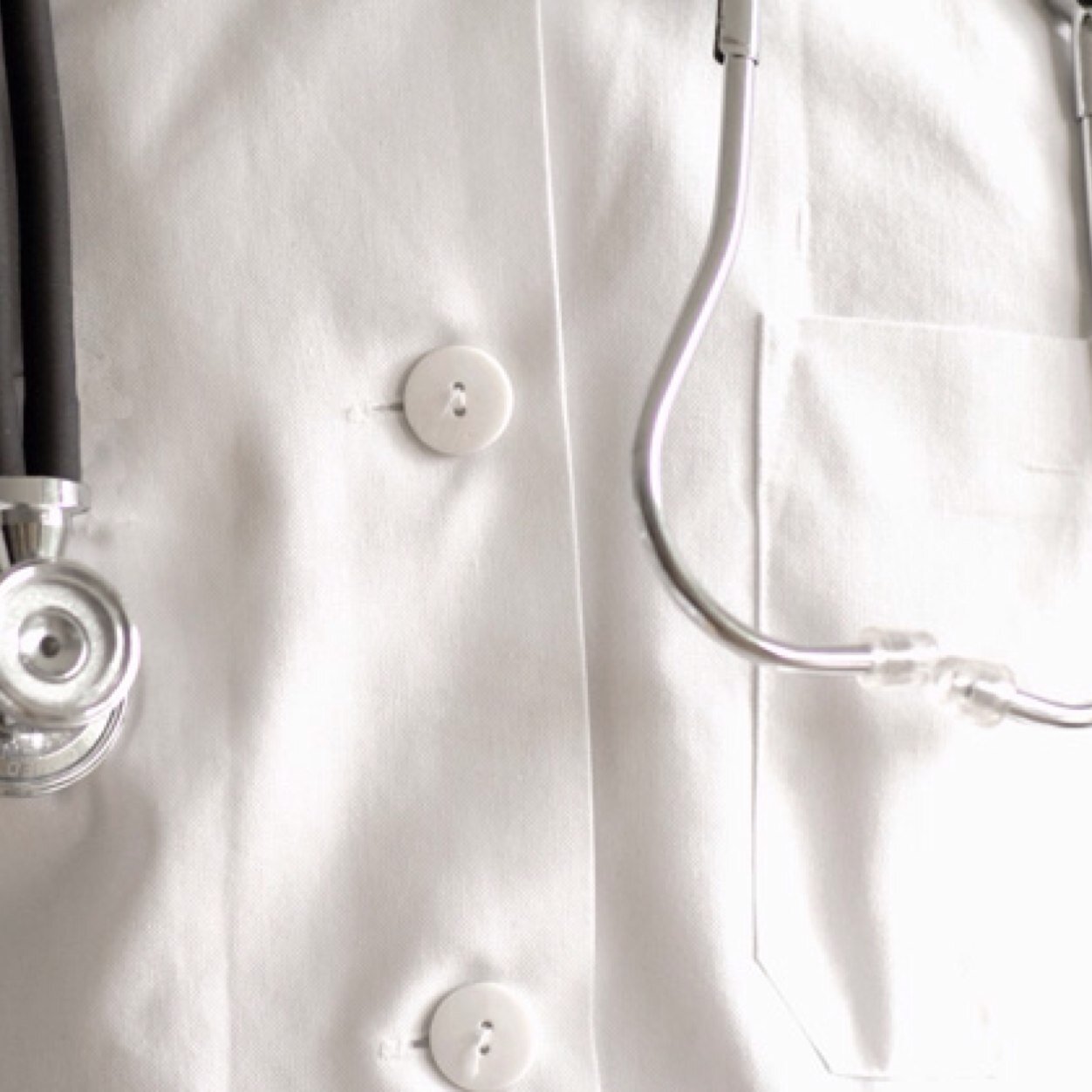 Pediatric Intensive Care Physician, Professor of Pediatrics and Director of Pediatric Critical Care Medicine, Lincoln County Medical Center, LA Medical College