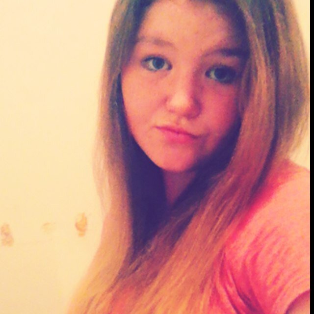 Follow me and i will follow back, instagram- hallie54321