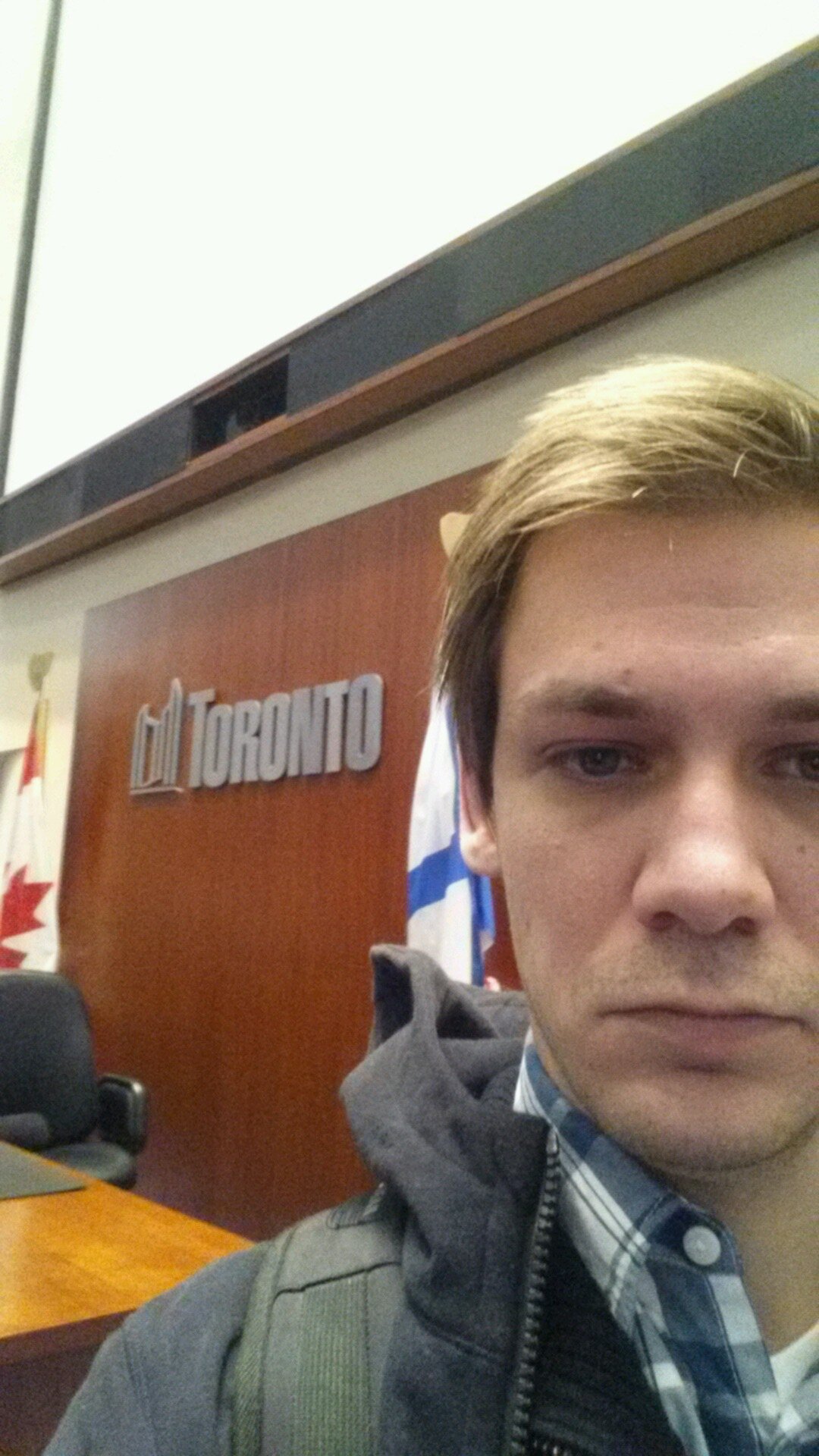 I live in Toronto and like politics. My name rhymes with left over.