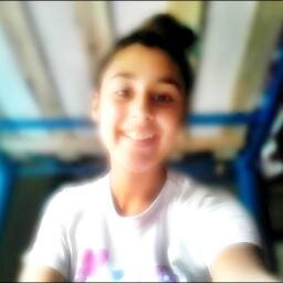 Me dicen la Juuuu! Me encanta el Footballl... Me encanta salirr.. y estar con amigass..