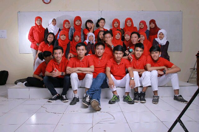 '12Science3' SMAN12 Semarang ♦ solidarity, family, togetherness, no hostile, no quarrel, keep calm and keep love peace!! ♦ PASS THE NATIONAL EXAM 2014!!!