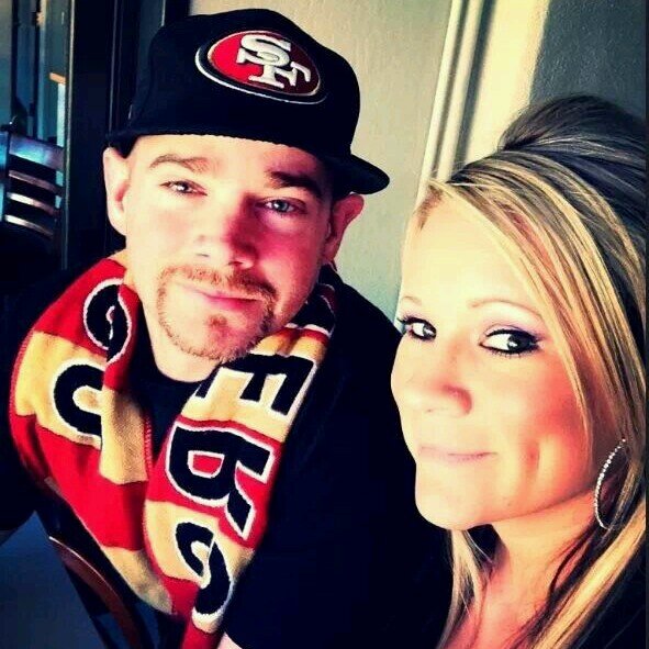 clintong1982's profile picture. 