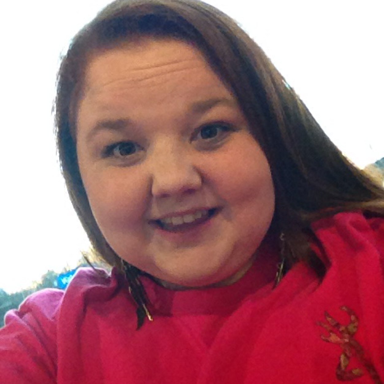 I'm a sophmore
I'm 16
I love to hunt , fish , trap and hauging out with friends.
Single
Snap chat: adriennea44
Instagram: olinger44