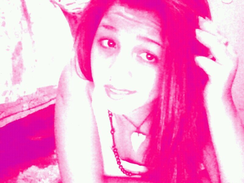 #cantante y lo mejor de todo es conoser a la gente umilde con la q' me encuentro en cada esenario c: