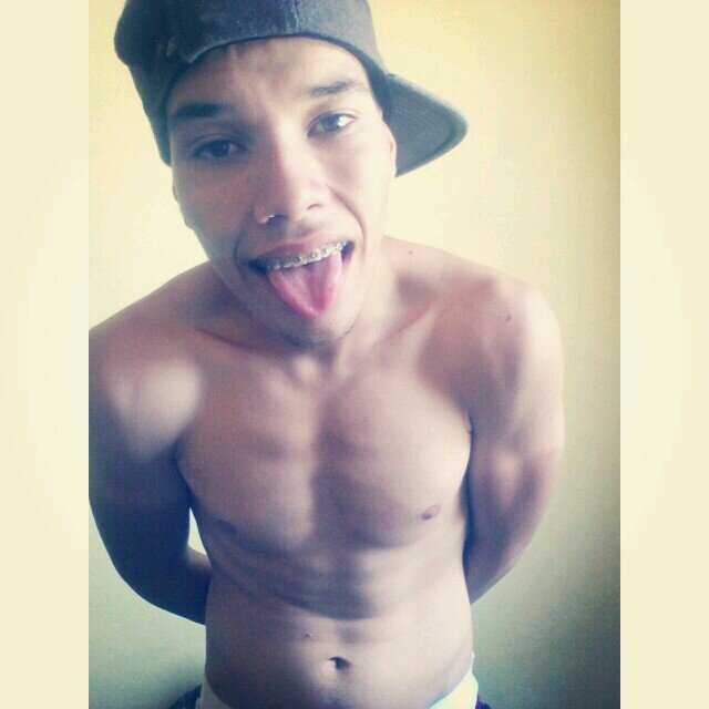Segue? Sdv ;)